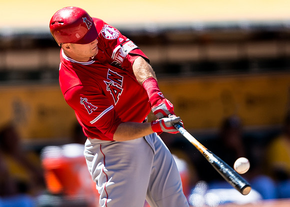 Mike Trout Winning His 2nd AL MVP-100-4